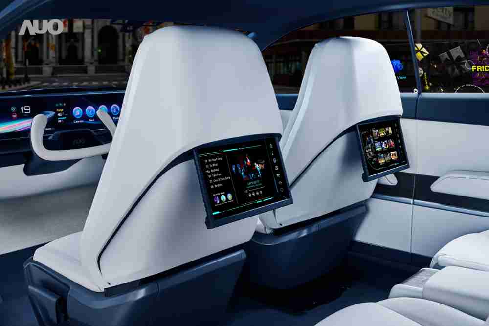 PA直营将于CES 展示全新Smart Cockpit 2024，，，，可紧密串连使用者多元需求，，，，并革新座舱内部的应用和设计，，，带来身历其境且引人入胜的视觉飨宴，，，，满足驾乘人员的全方位体验